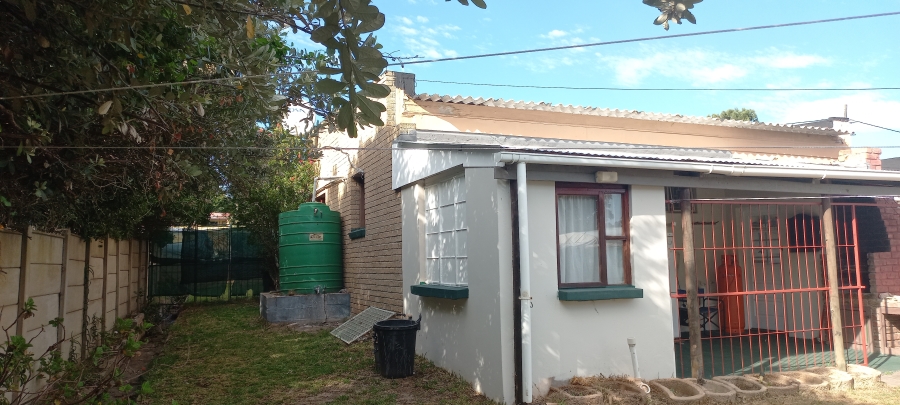 3 Bedroom Property for Sale in Albertinia Western Cape